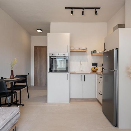 Aura Urban Living In The Heart Of Chania City ภายนอก รูปภาพ